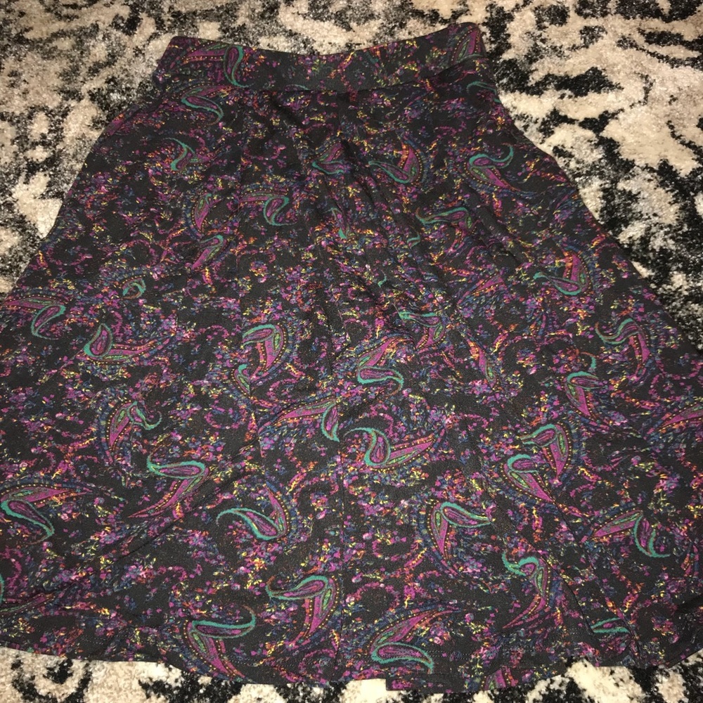 Lularoe skirt